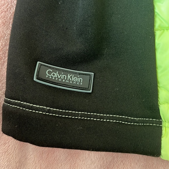 Calvin Klein Performance Jacket - Picture 10 of 10